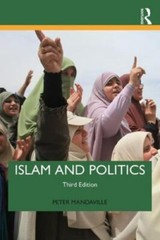 Islam and Politics (3rd edition), Mandaville, Peter, Good Book