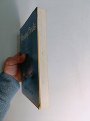 Glowing Birds – Stories From the Edge of Science by Patrick Huyghe 1985 pb