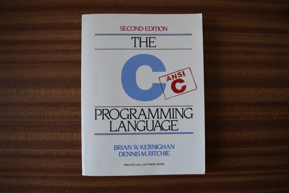 The C Programming Language (2nd Edition), Kernighan & Ritchie, US Print, 1988