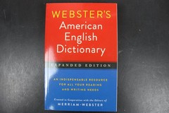 Webster’s American English Dictionary Merriam-Webster 2013 Expanded Edition VG