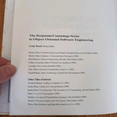 Object-Oriented Analysis and Design with Applications Grady Booch Signed 2nd Ed