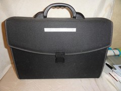 A BEKA LAMINATED NUMBERS / PHONICS CHARTS AND GAMES LARGE CARRY CASE FULL