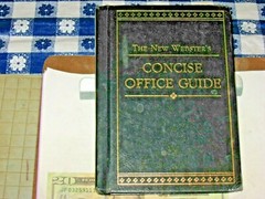 017172 46604 The New Webster’s Concise Office Guide Ehrlich, Eugene H 256 pages