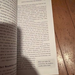 Nonviolent Communication Guides: Nonviolent Communication: a Language of Life