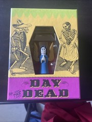 Day of the Dead Box -by Alethea Morrison & Gina Hyams, Chronicle Books 2002