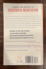 Getting to Yes : Negotiating Agreement Without Giving In by Bruce Patton, W. Ury