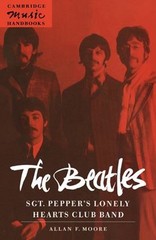 The Beatles : Sgt. Pepper’s Lonely Hearts Club Band Paperback All