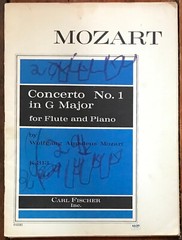 MOZART “CONCERTO #1 IN G MAJOR FOR FLUTE AND PIANO” PB SCORE VG W/ FLUTE PART