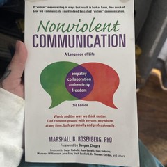 Nonviolent Communication Guides: Nonviolent Communication: a Language of Life :