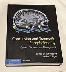 Leading textbook for all neurologists, and brain-related physicians. New unused